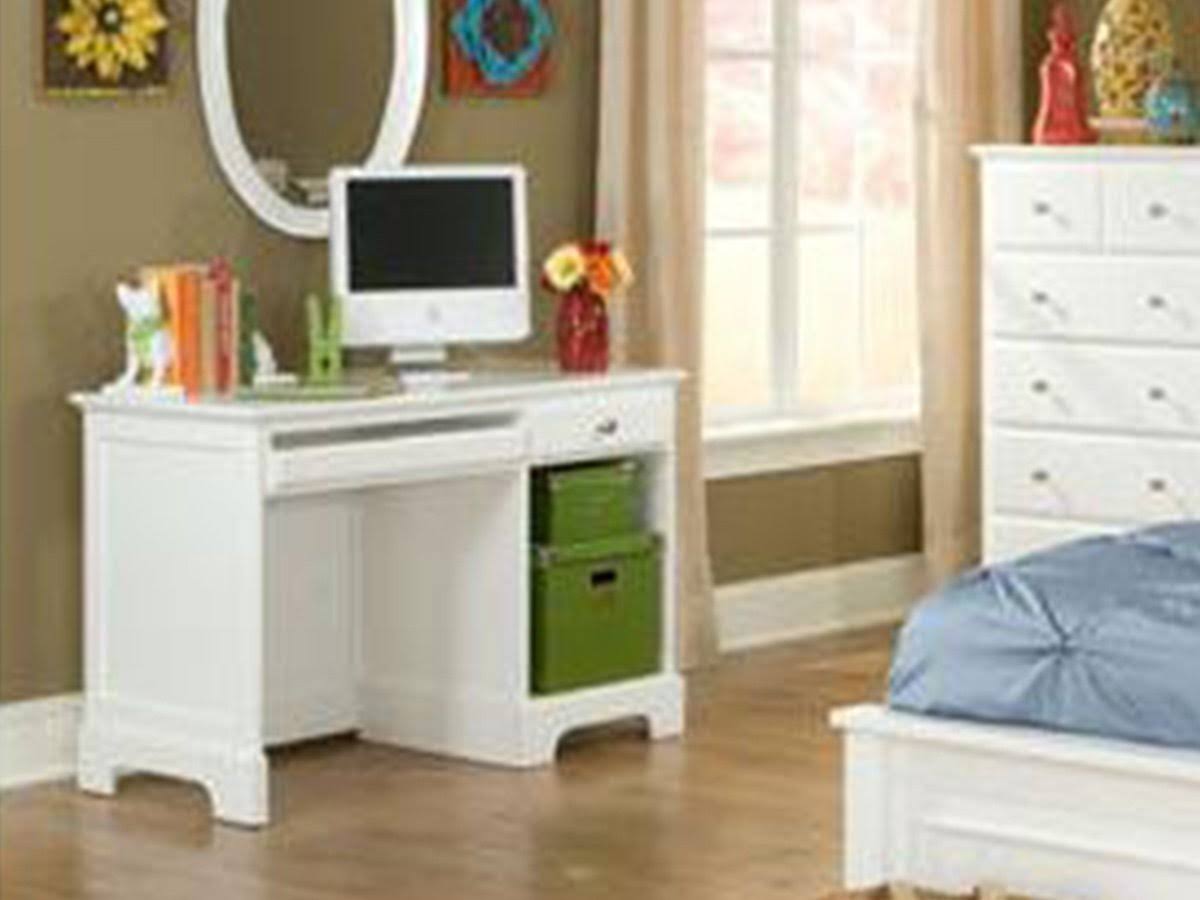Antique White Chest S8054