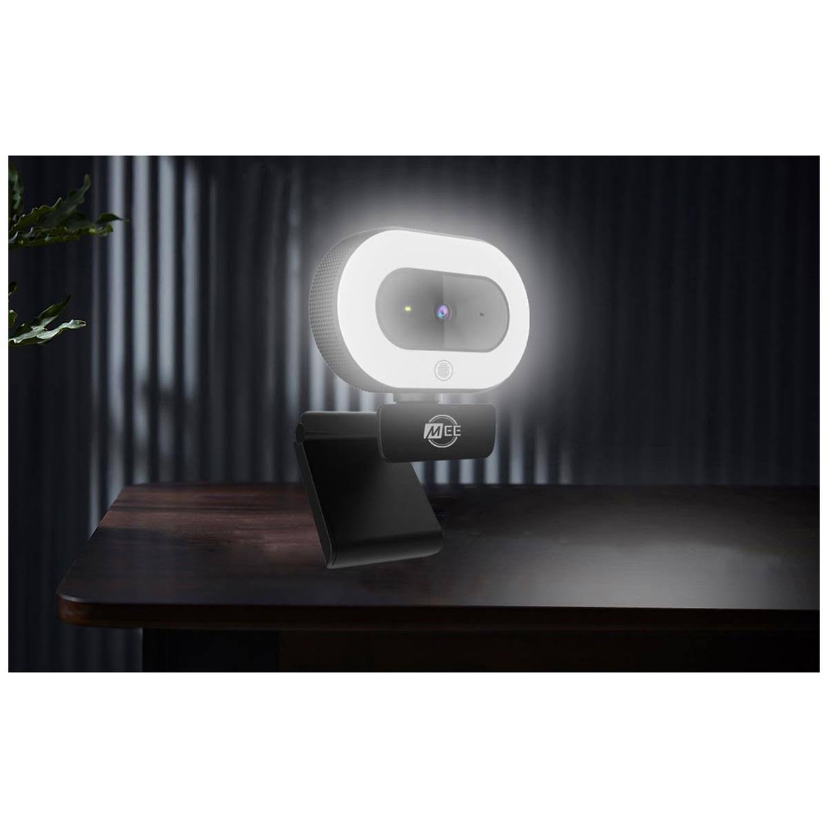 1080p Live Webcam with LED Ring Light A8354