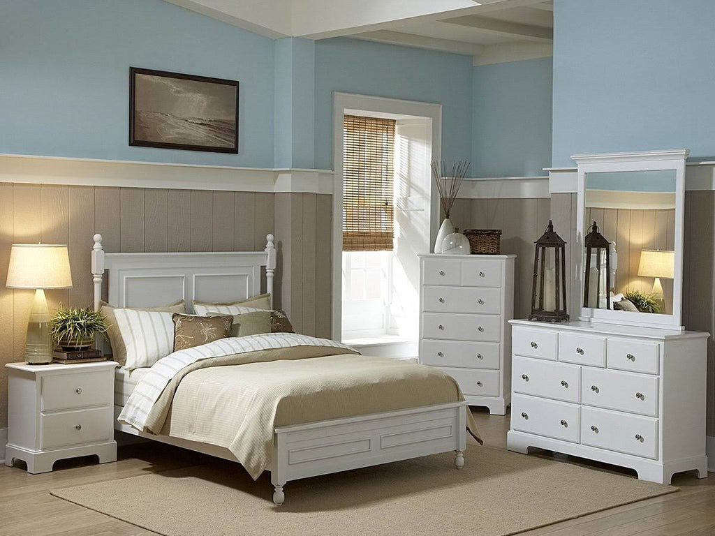 Antique White Chest S8054