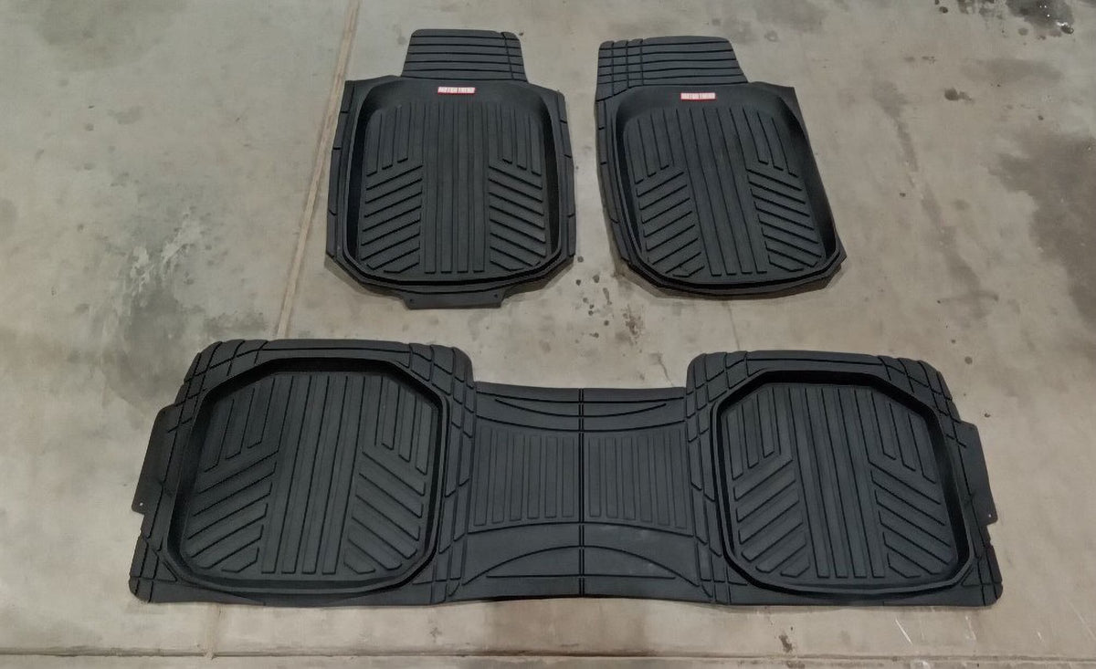 Pre-Owned 2018 Dodge Caravan 3 Front & Rear Rubber Floor Mat Set OEM P5592
