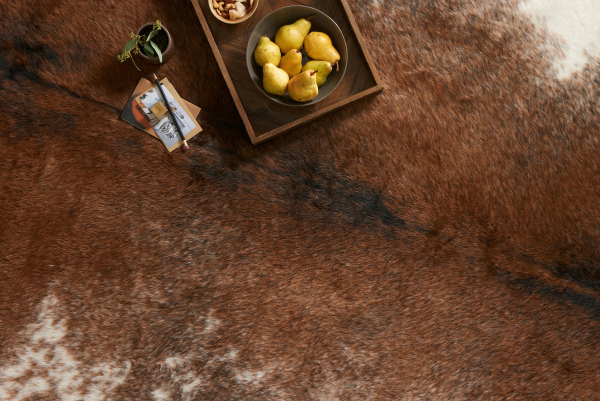 Ivory Faux Cowhide Area Rug U10943