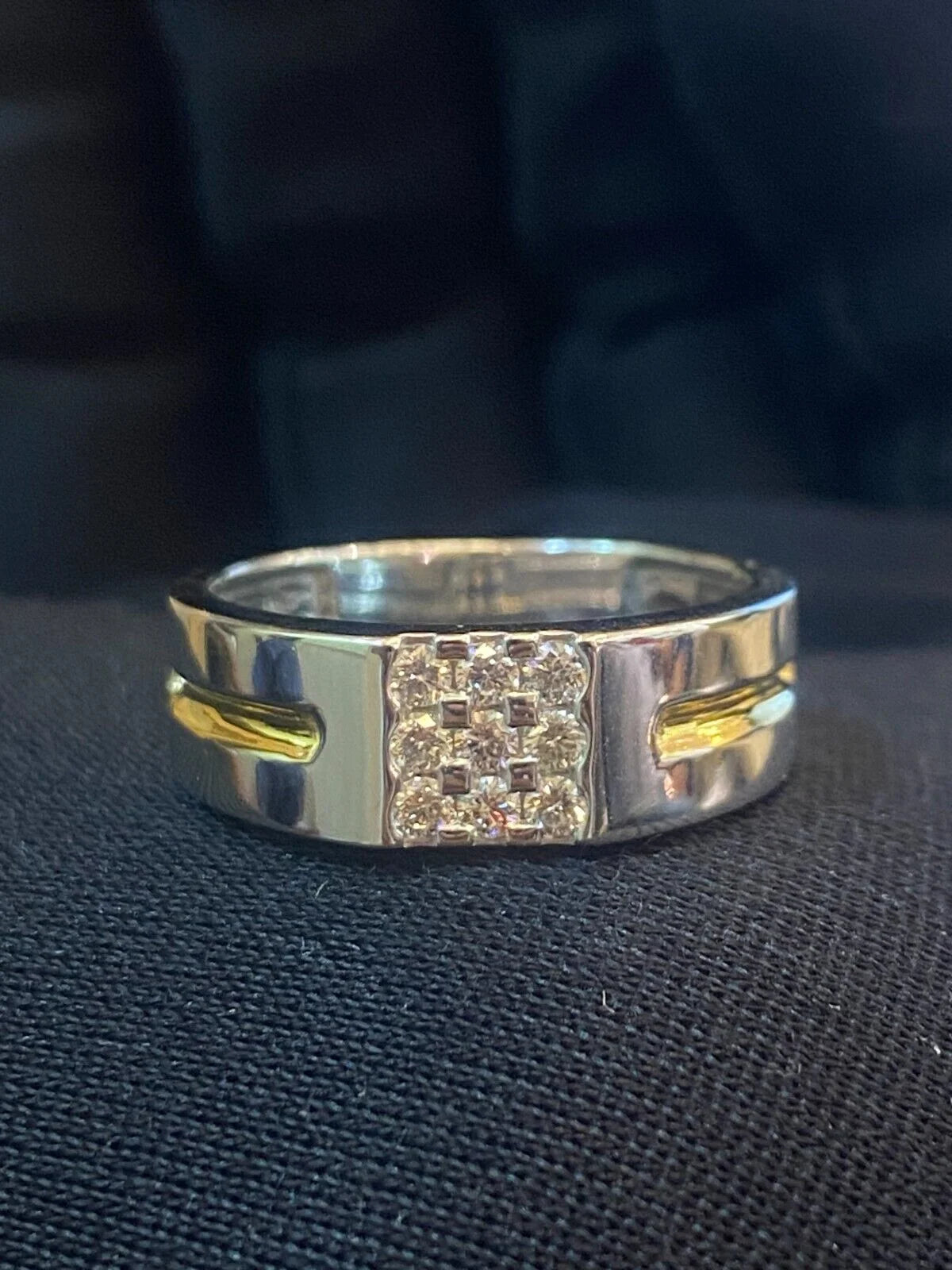 14K White Gold Diamond Wedding Band Ring H700