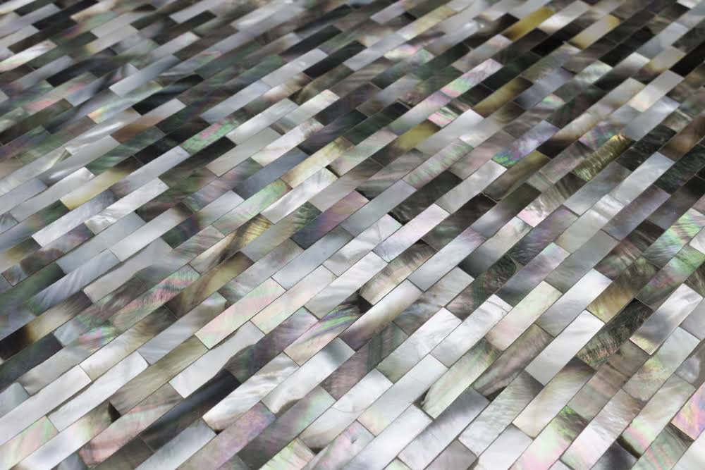 Black/Gray/Pearl Seashell Splitface Tile Sample L137911