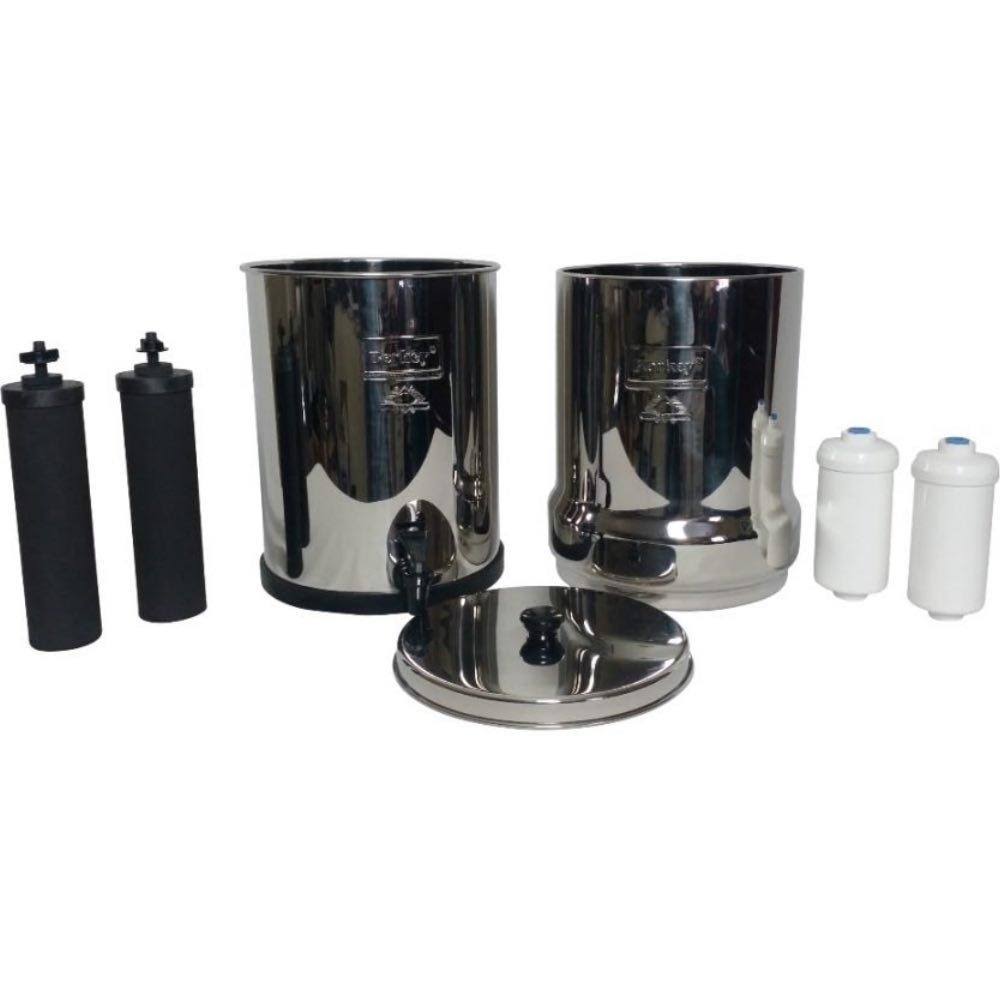 Travel Water Filter with 2 Black Filters U985