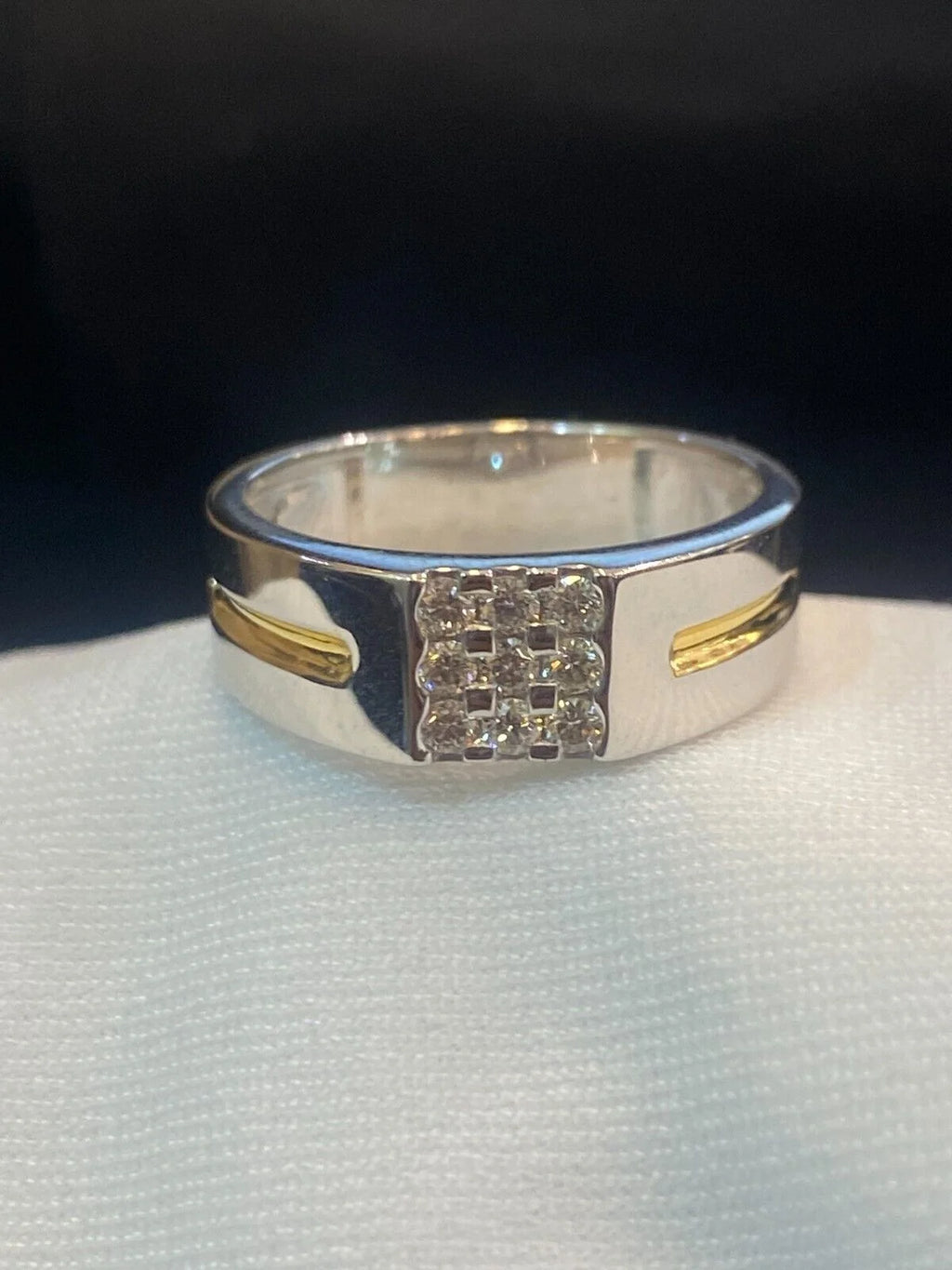 14K White Gold Diamond Wedding Band Ring H700